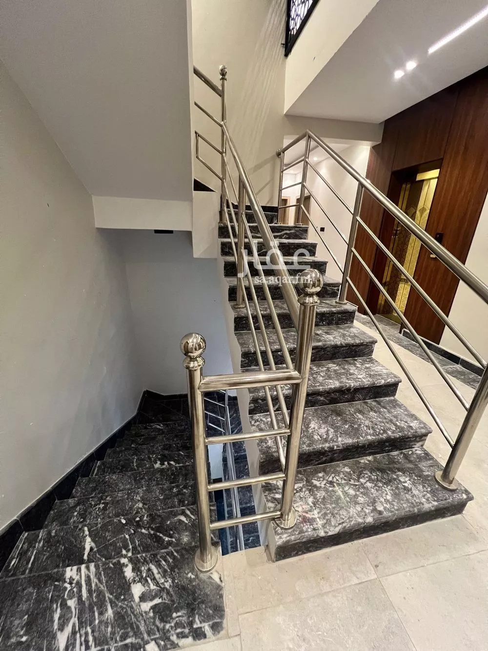 4 bedroom apartment in Al Fayha 5