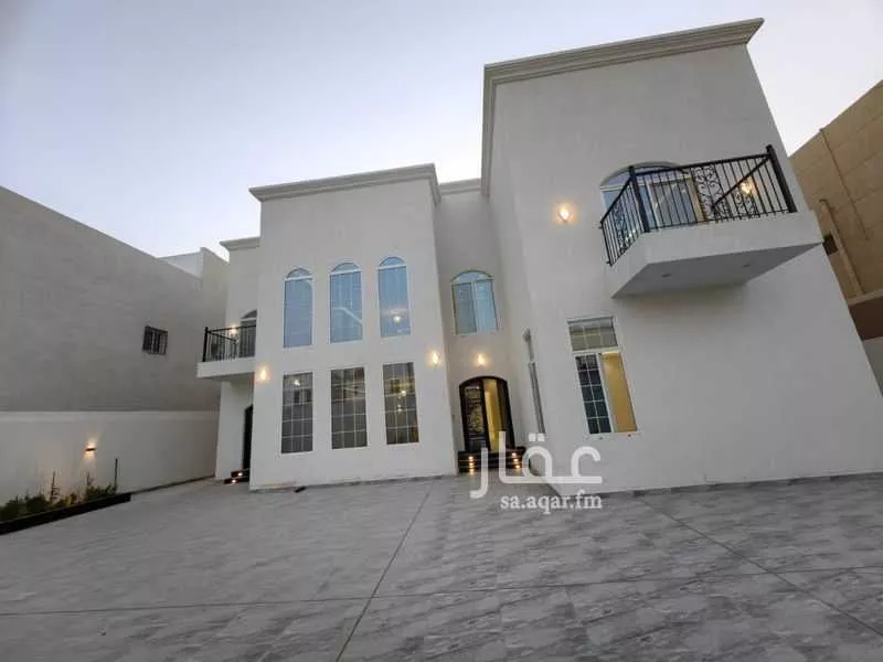 فيلا 6 غرف في اللؤلؤ 3