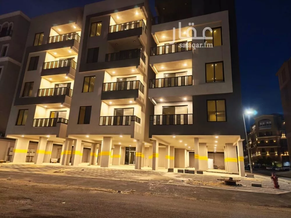 5 bedroom apartment in Al Hamra 1