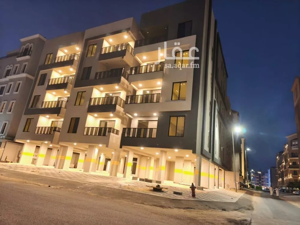 شقة 5 غرف في الحمرا