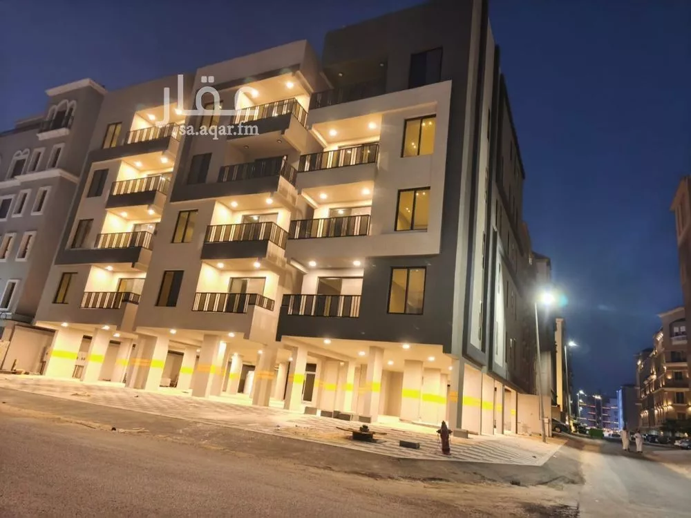 شقة 5 غرف في الحمرا