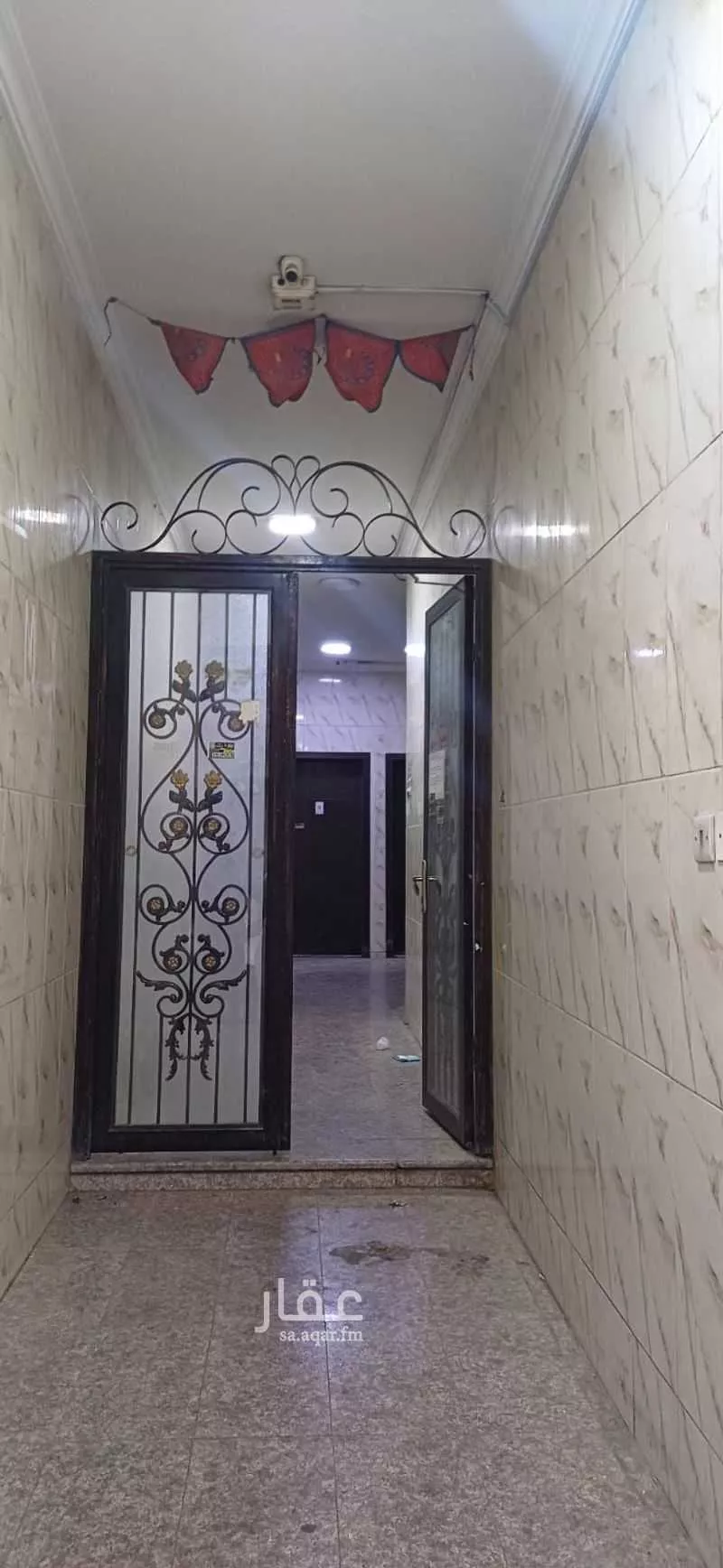 عمارة 325 م² في الثقبة 2