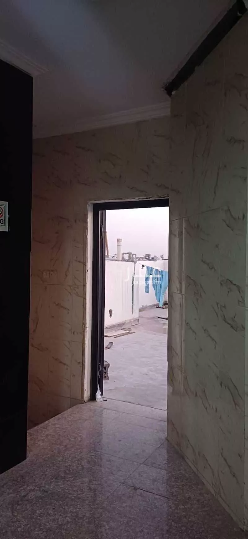 عمارة 325 م² في الثقبة 5