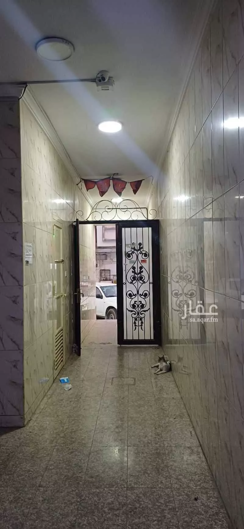 عمارة 325 م² في الثقبة 4