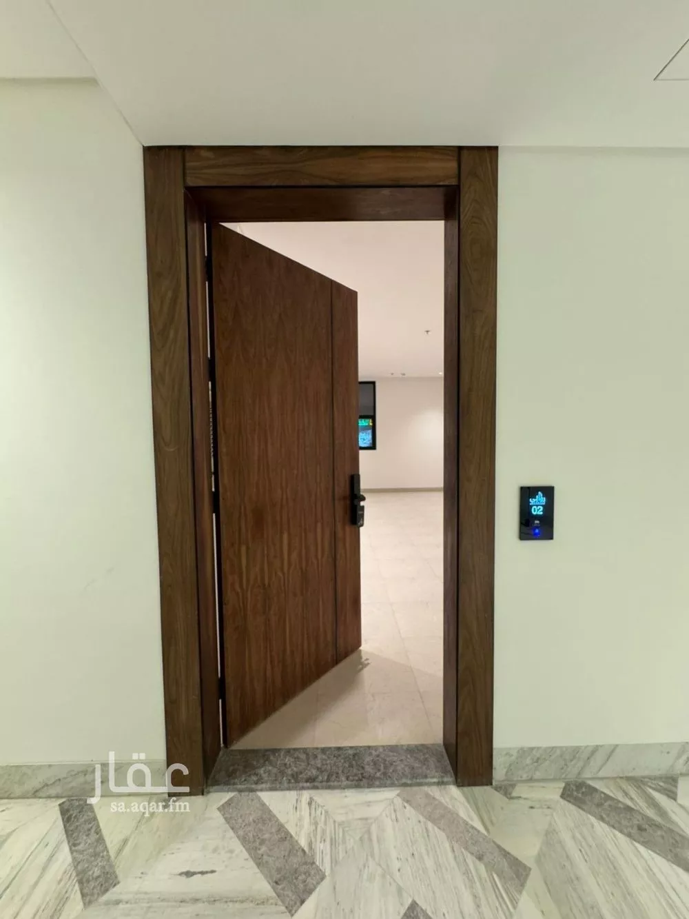 شقة 3 غرف في الرمال 2