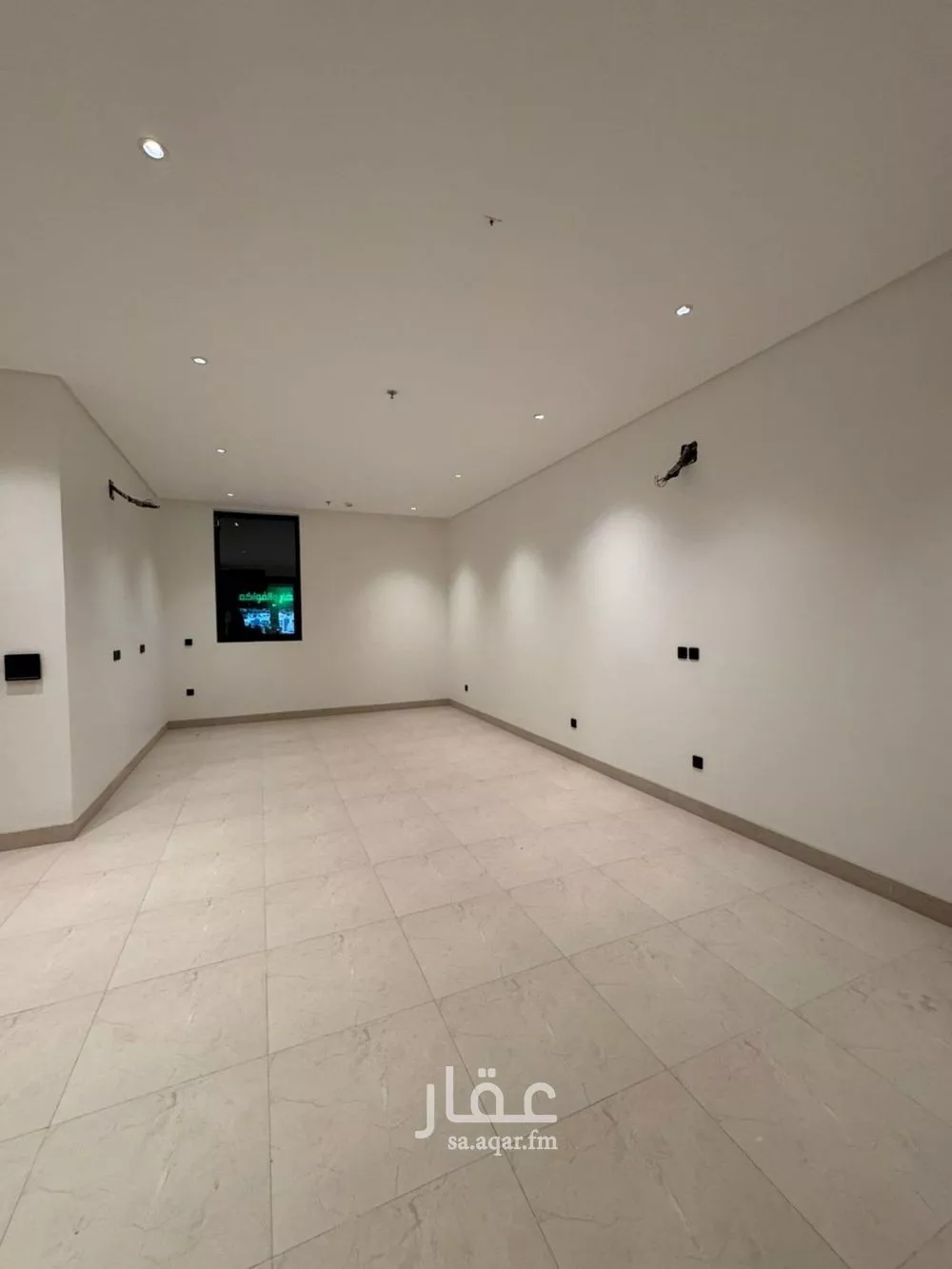 شقة 3 غرف في الرمال 5