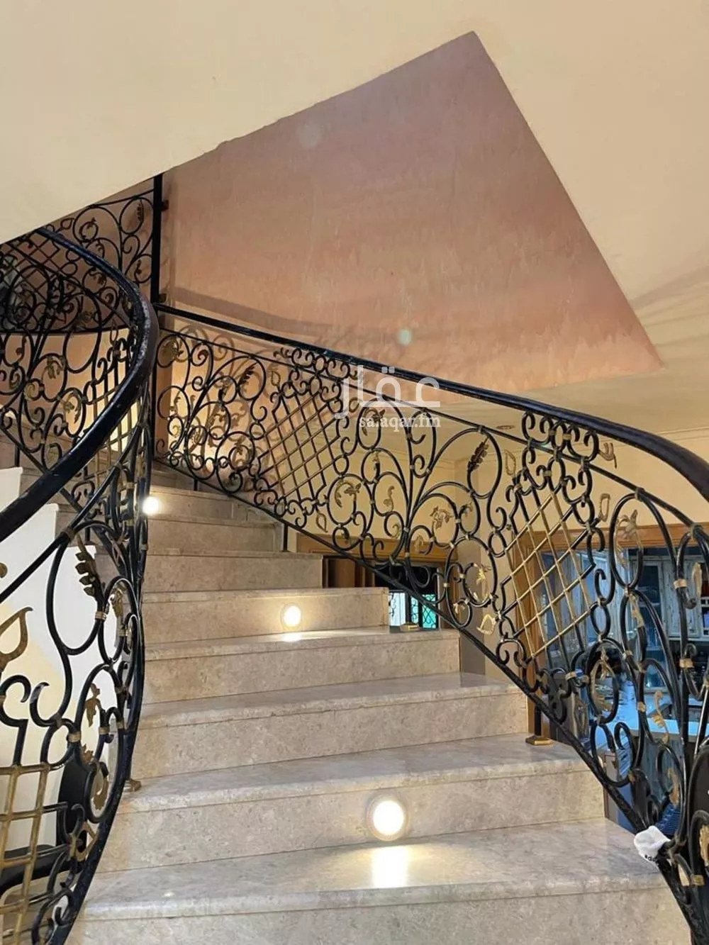 14 bedroom villa in Al Sahafah 3