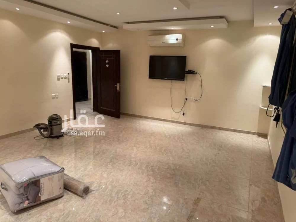 7 bedroom villa in Salah Ad Din, Riyadh 24