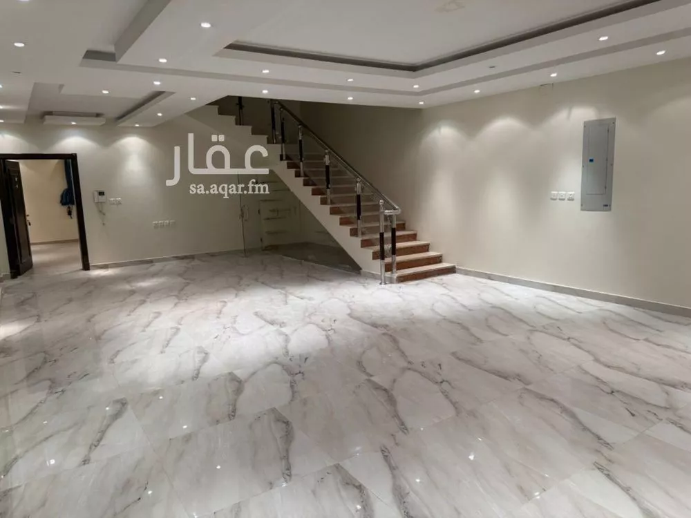 7 bedroom villa in Salah Ad Din, Riyadh 9