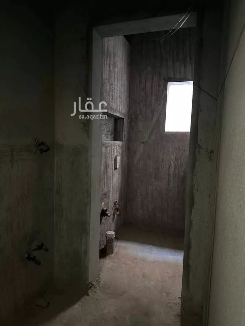 شقة 7 غرف في العارض 3