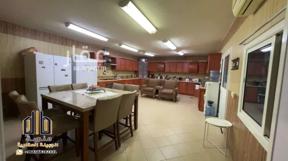 9 bedroom villa in Al Qairawan 5