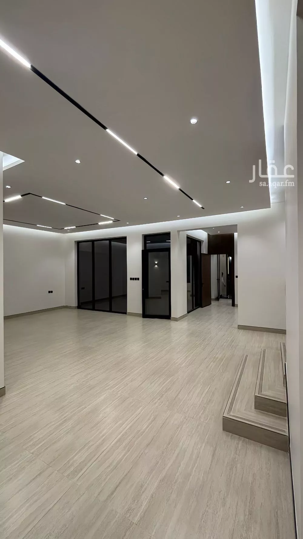 5 bedroom villa in Al Mahdiyyah 4