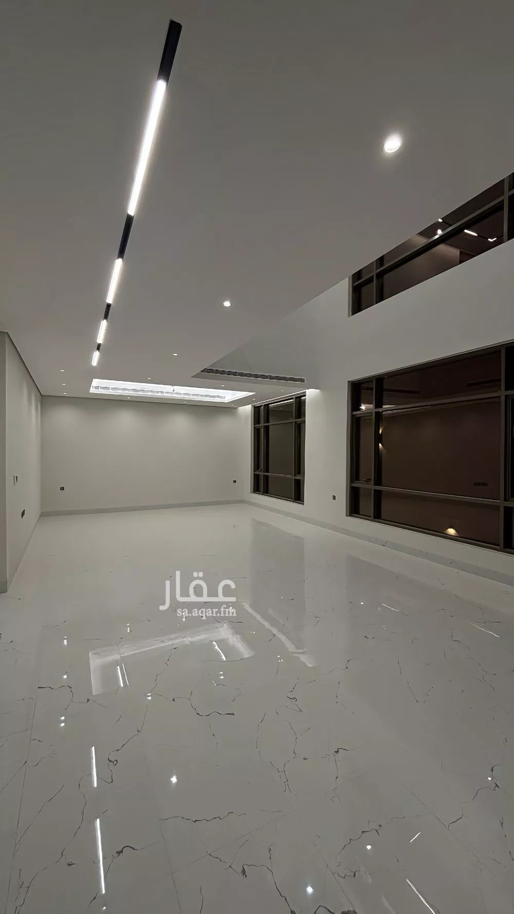 فيلا 6 غرف في المهدية 5