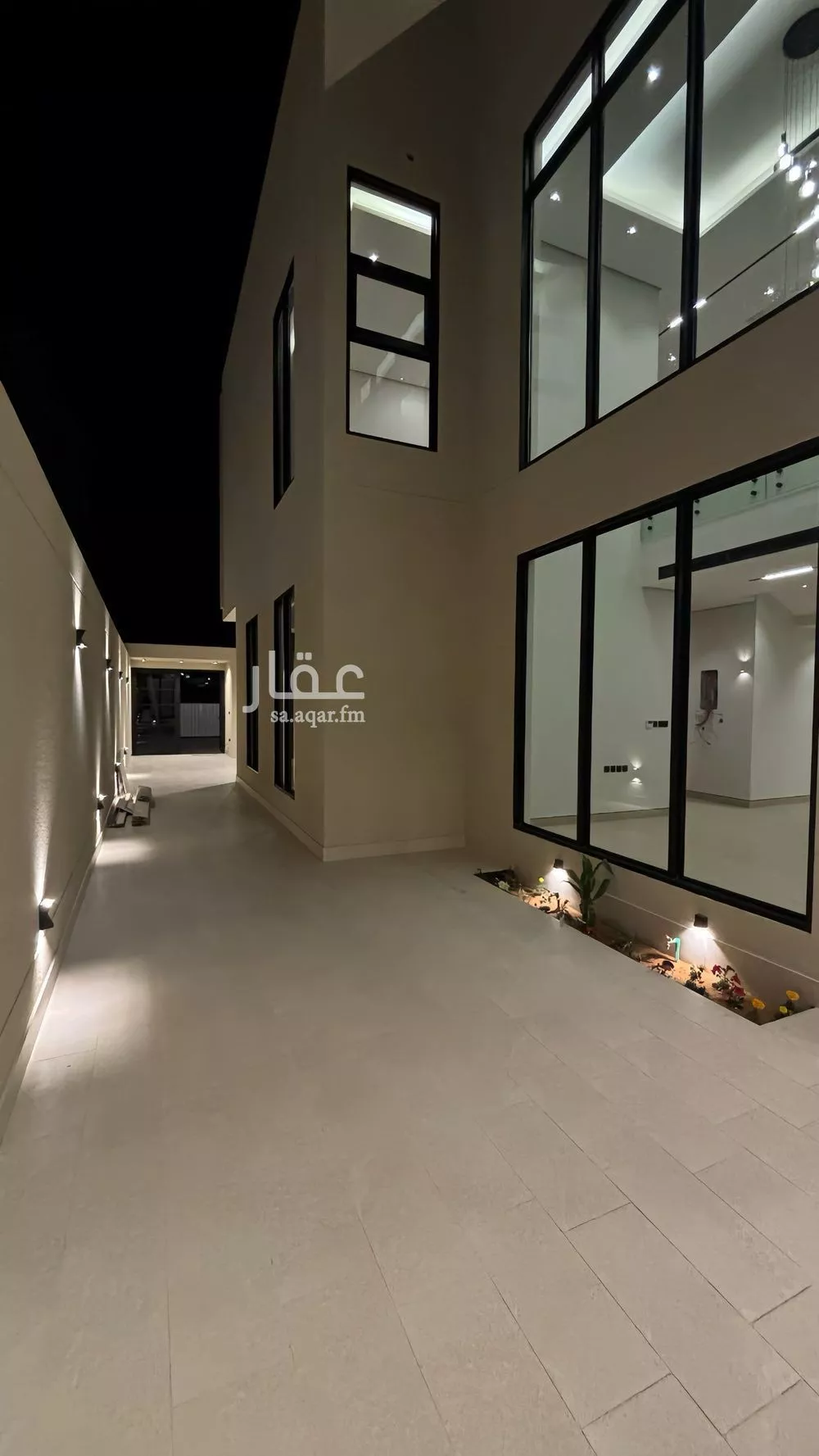 فيلا 7 غرف في المهدية 5