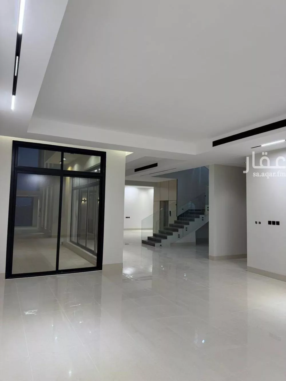 فيلا 5 غرف في المهدية 5