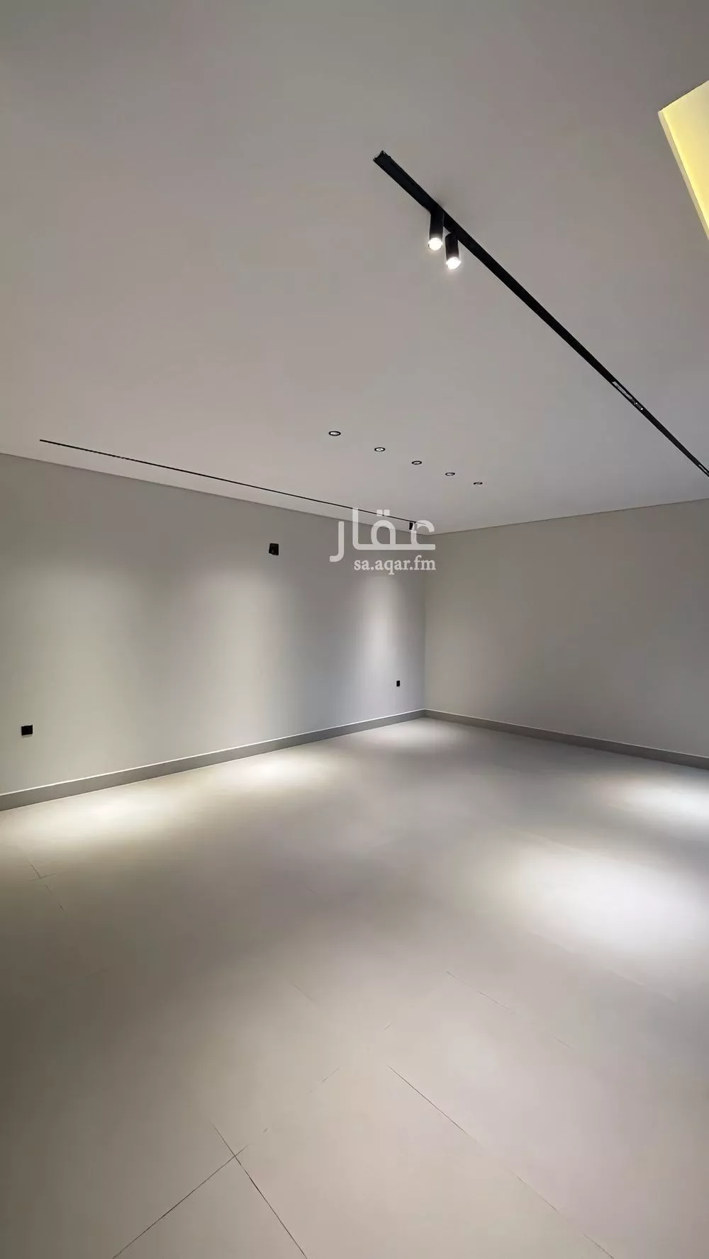 فيلا 5 غرف في المهدية 5