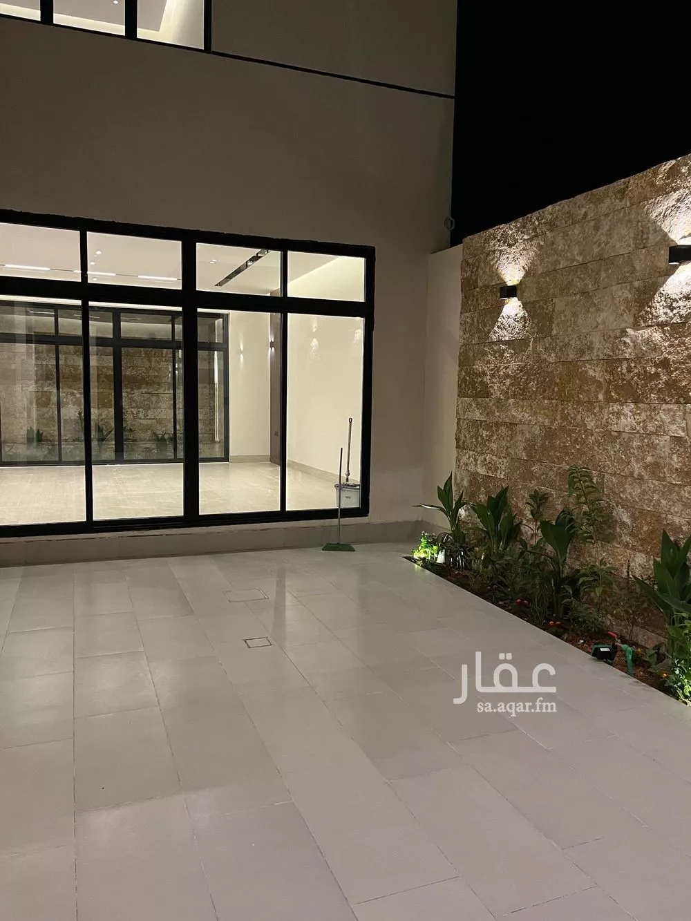 فيلا 6 غرف في المهدية 5