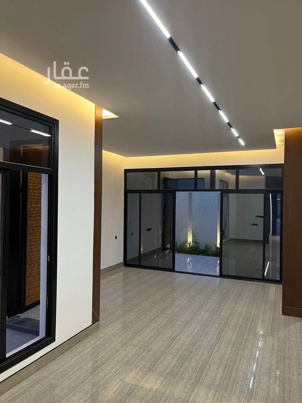 6 bedroom villa in Al Mahdiyyah 2