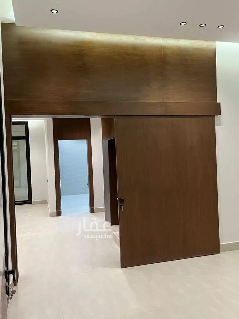 6 bedroom villa in Al Mahdiyyah 5