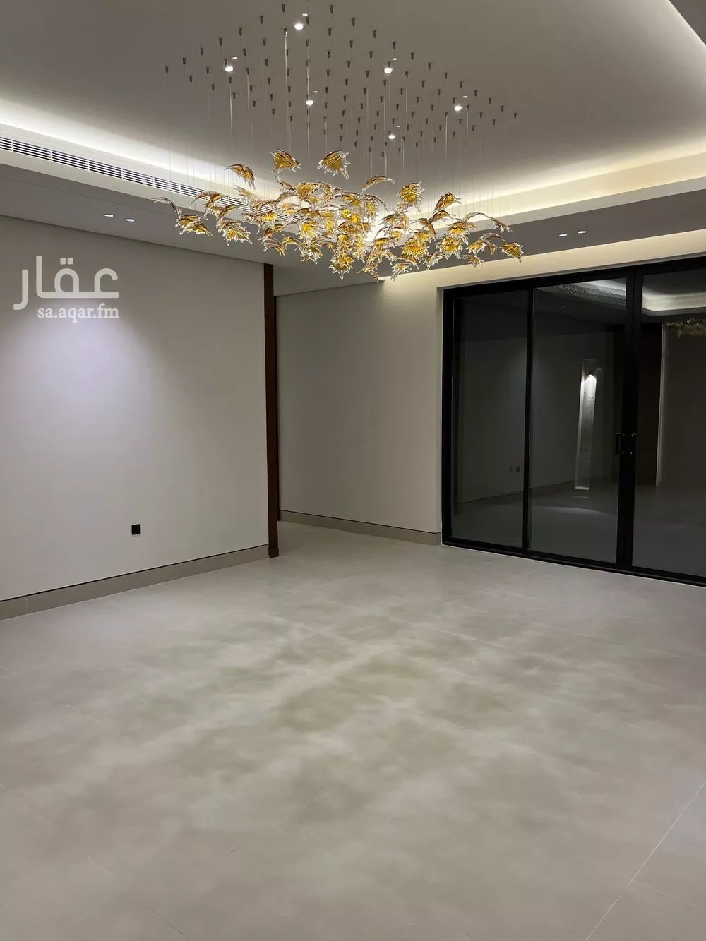 فيلا 7 غرف في المهدية 5