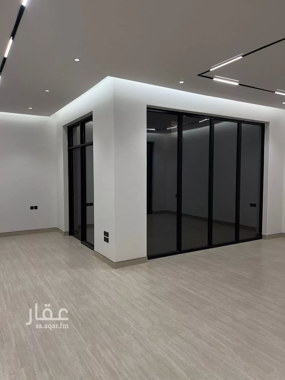 6 bedroom villa in Al Mahdiyyah 3