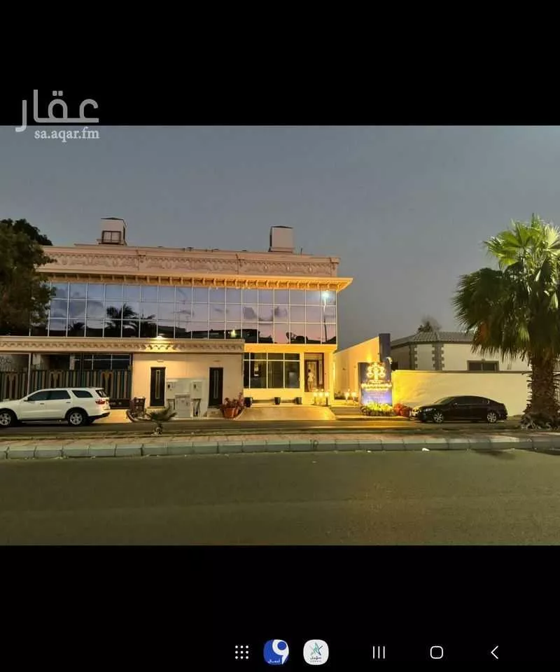 6 bedroom villa in Al Khalidiyyah 1