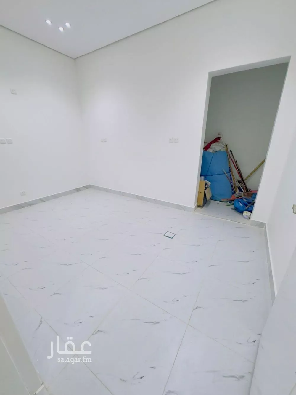 4 bedroom floor in Al Qadisiyah 4
