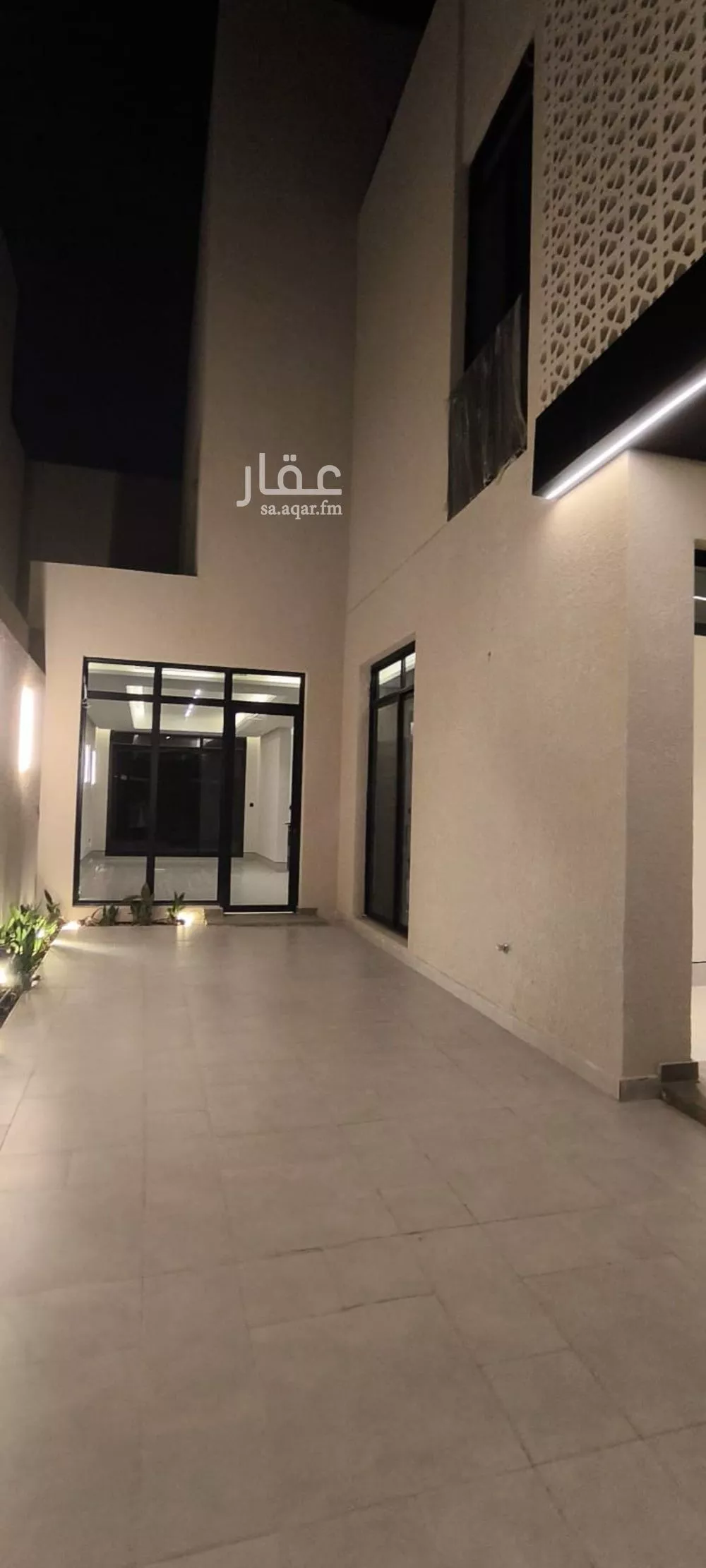 5 bedroom villa in Al Narjis 1