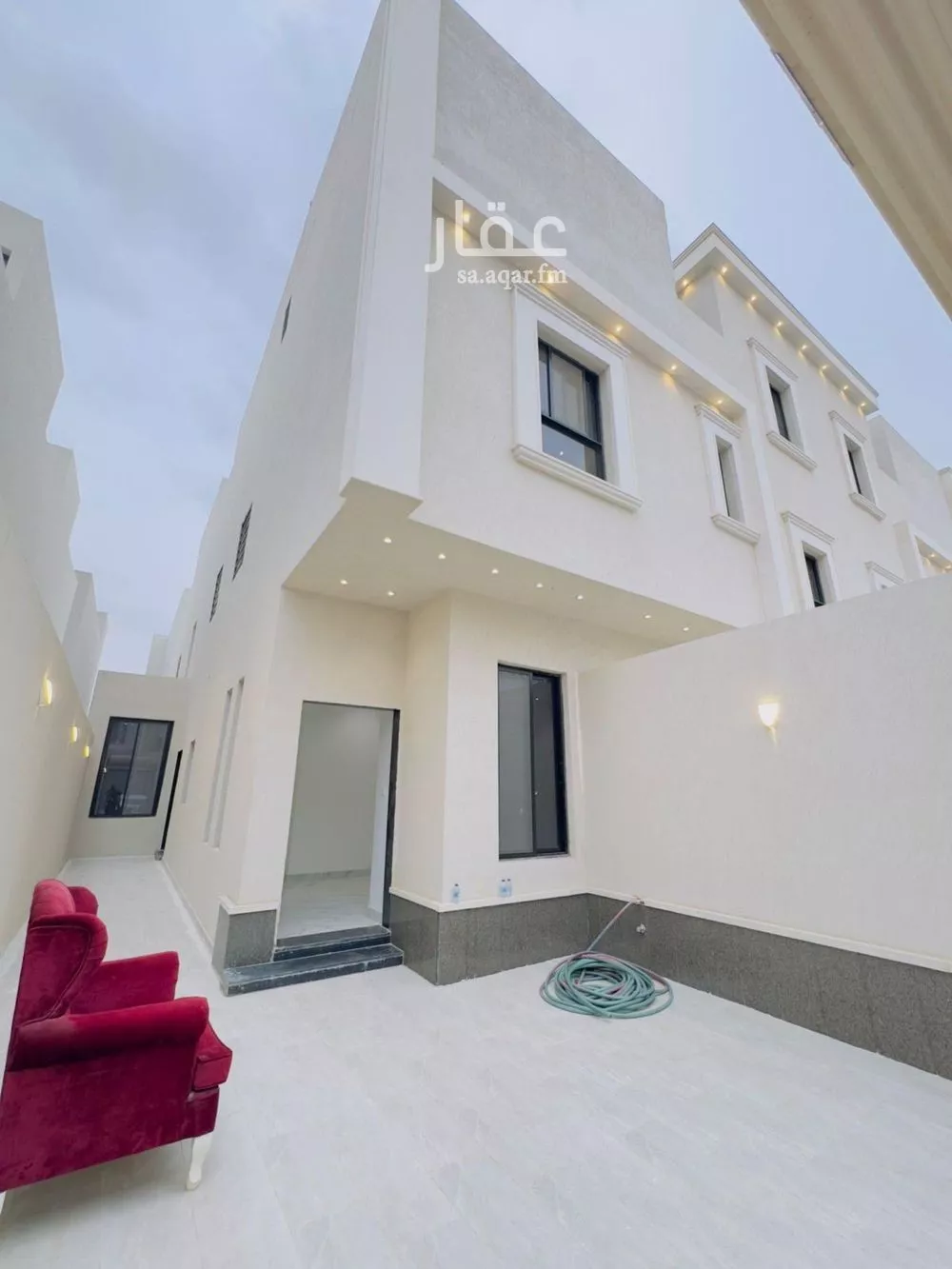 4 bedroom floor in Al Qadisiyah 1