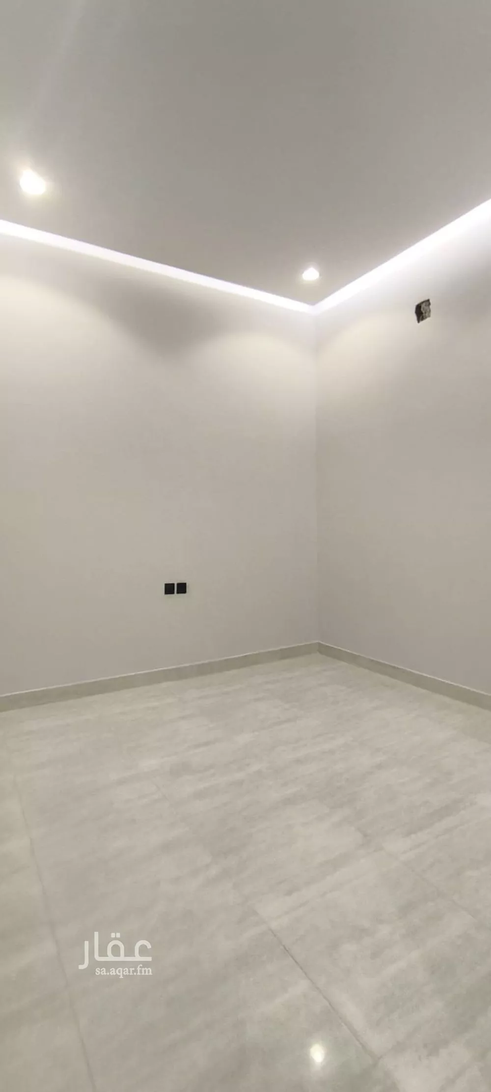 6 bedroom villa in Al Janadriyah 3