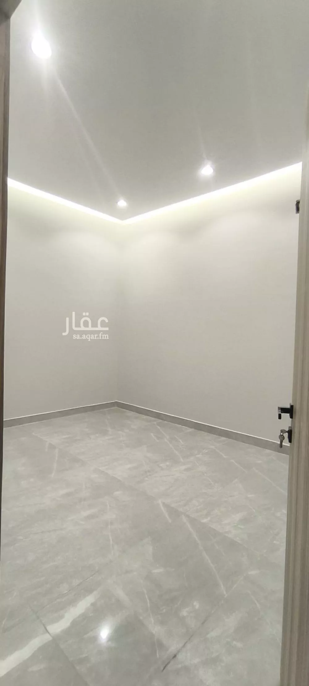 5 bedroom villa in Al Janadriyah 3