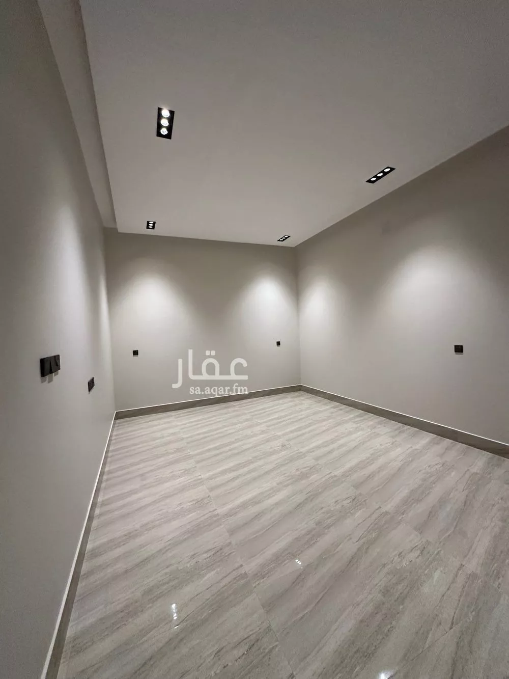 فيلا 5 غرف في الرمال 5