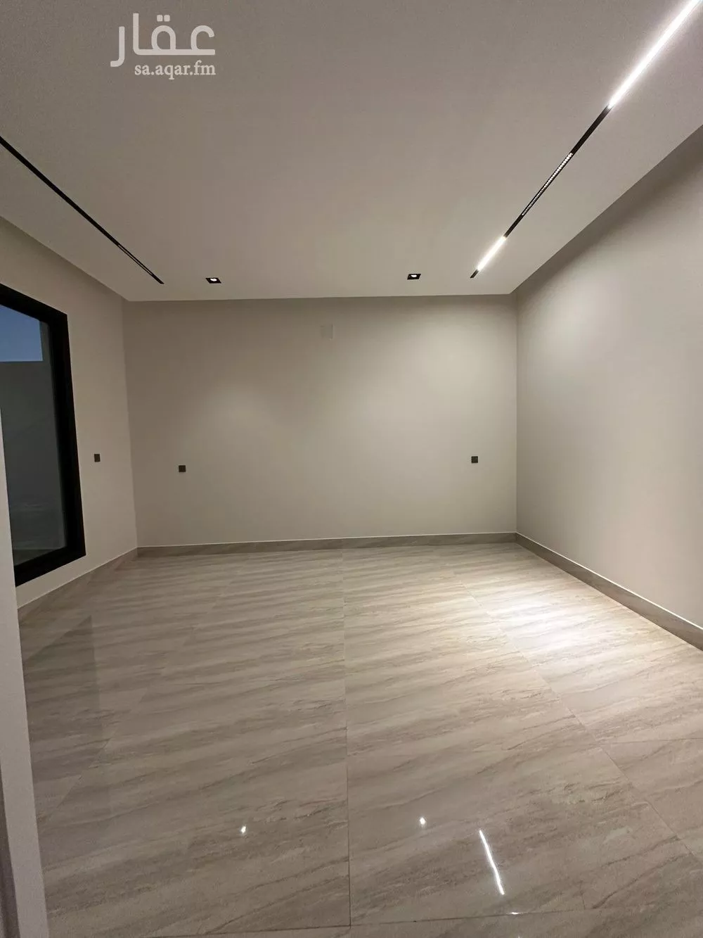 فيلا 5 غرف في الرمال 4