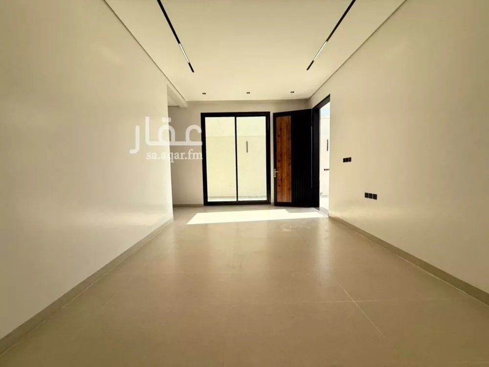 فيلا 7 غرف في الرمال 3