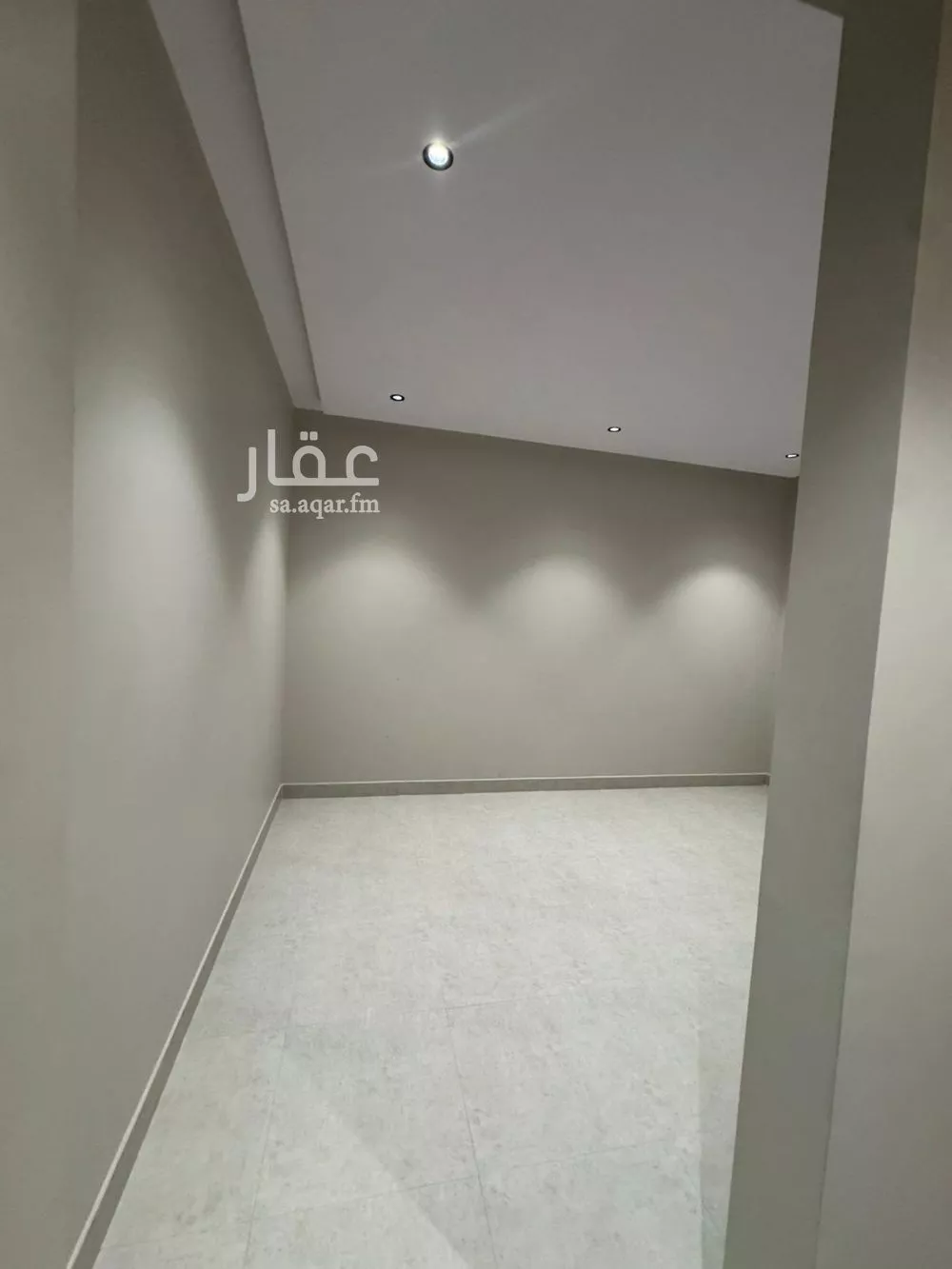 شقة 2 غرف في الرمال 2