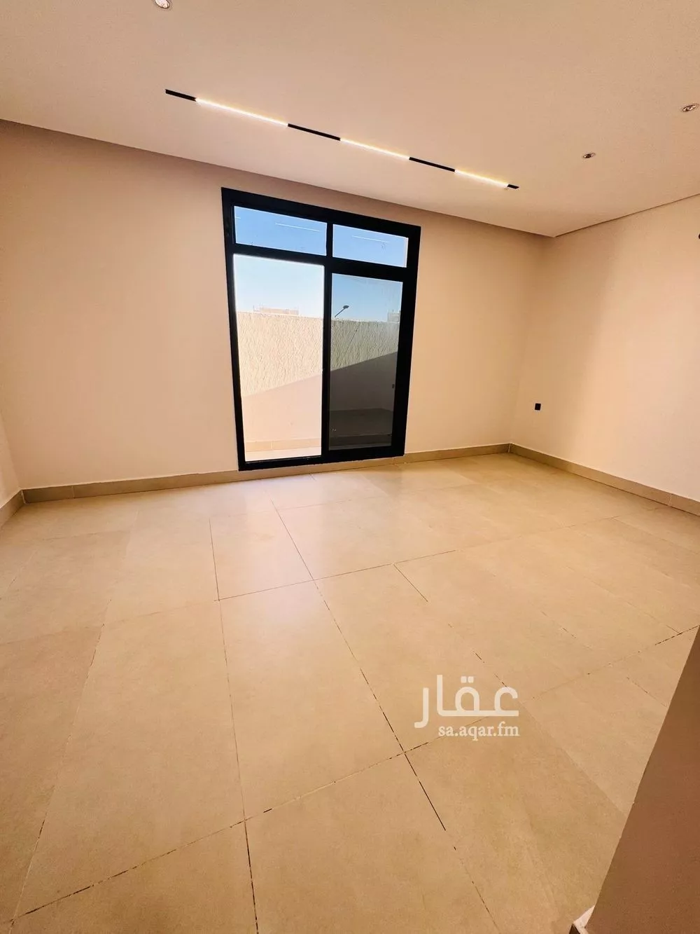 3 bedroom apartment in Al Rimal 5