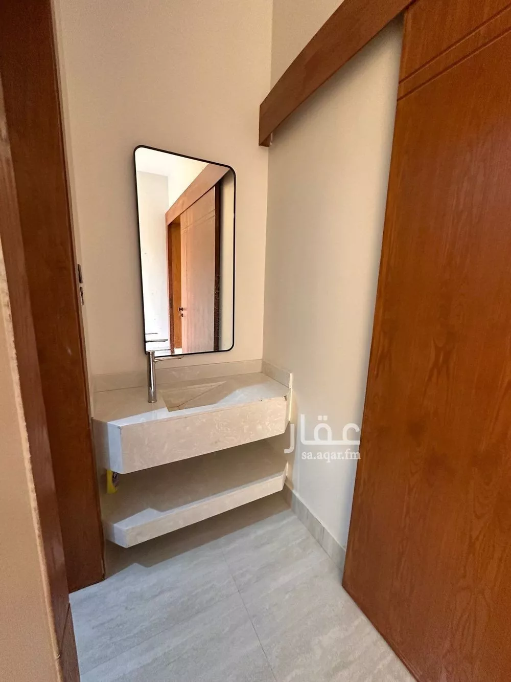 5 bedroom floor in Al Janadriyah 5