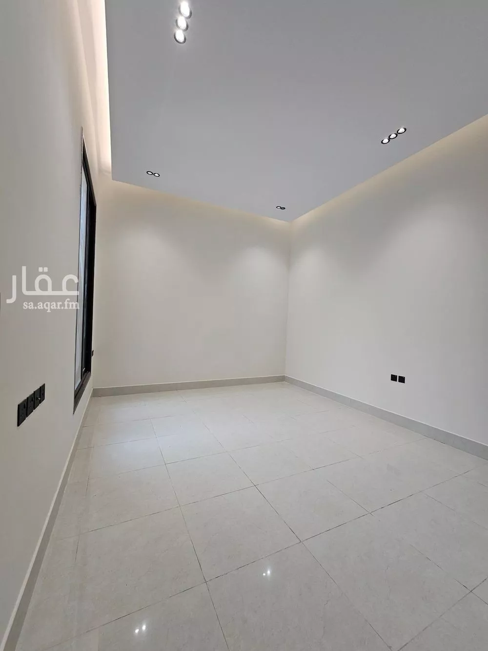 فيلا 6 غرف في طويق 3