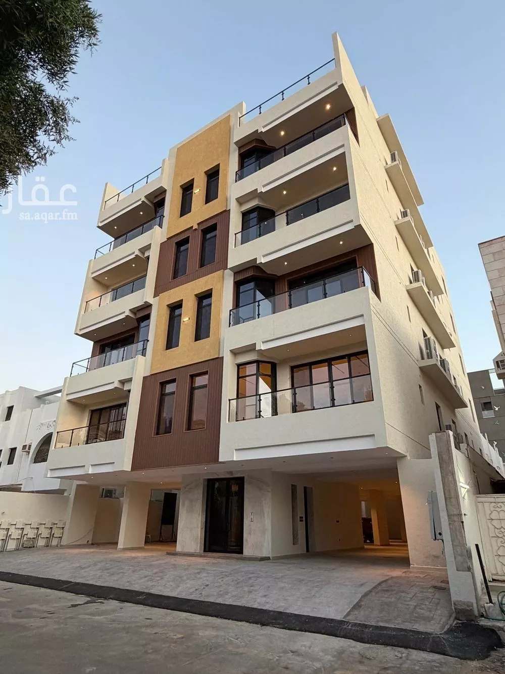 شقة 5 غرف في السلامة 1