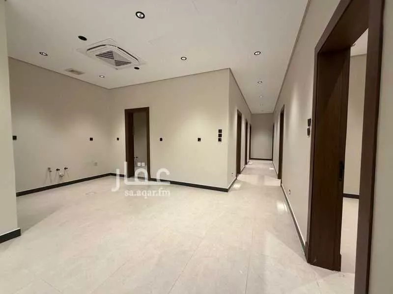 6 bedroom apartment in Al Zahra 3