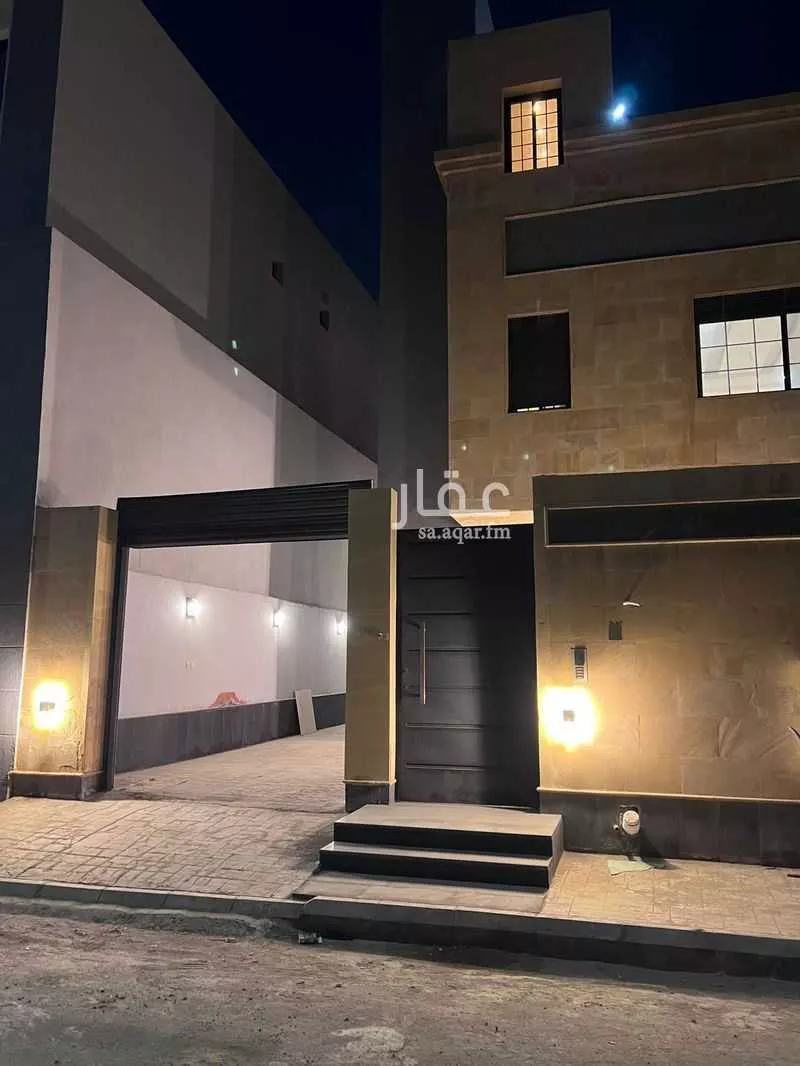 فيلا 8 غرف في الصوارى 4