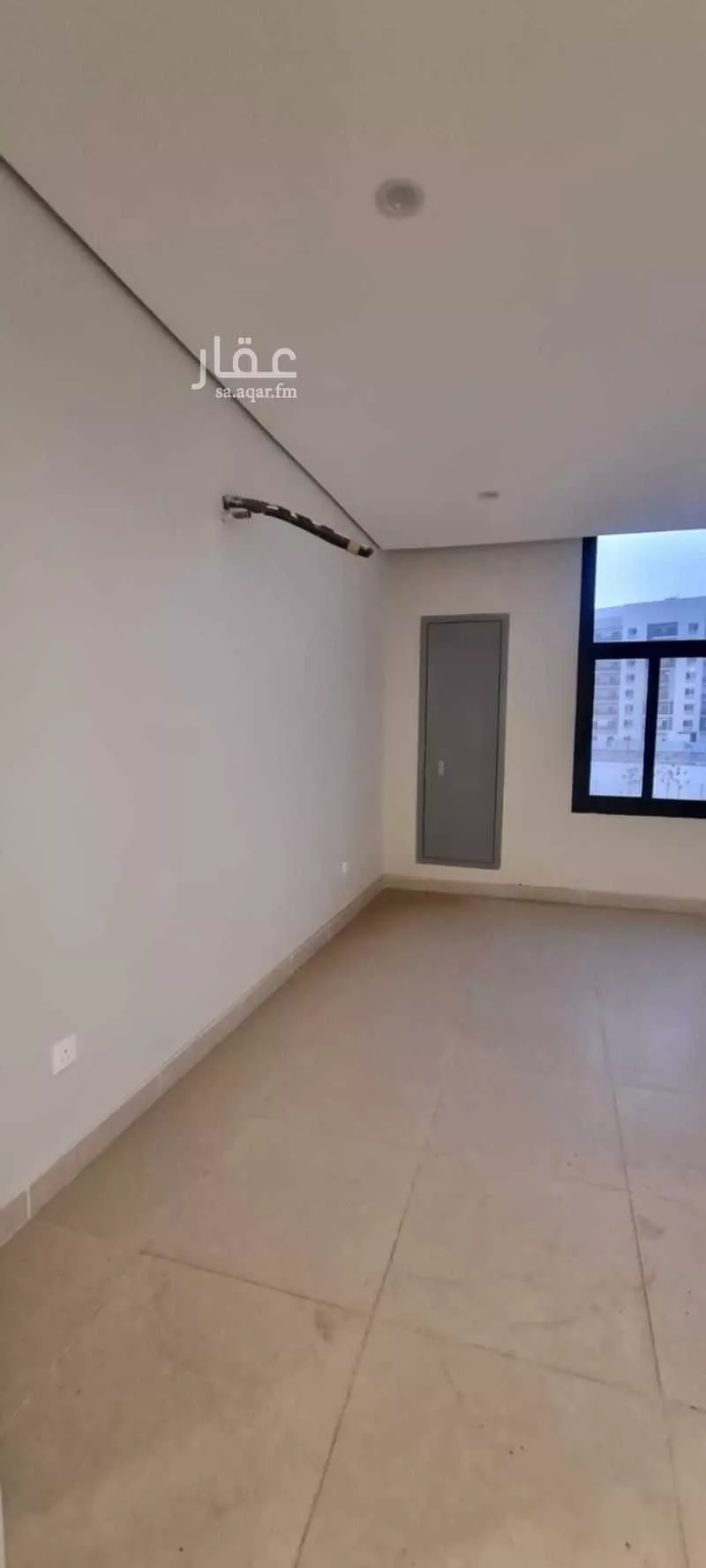 5 bedroom apartment in Al Hamdaniyah 4