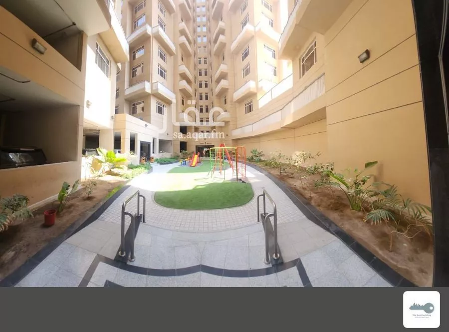 شقة 5 غرف في الصفا 3