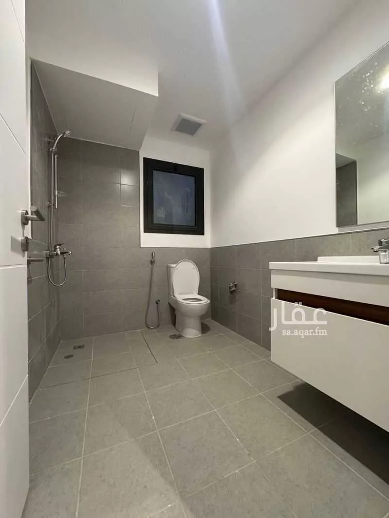 4 bedroom apartment in Al Hamdaniyah, Jeddah 26