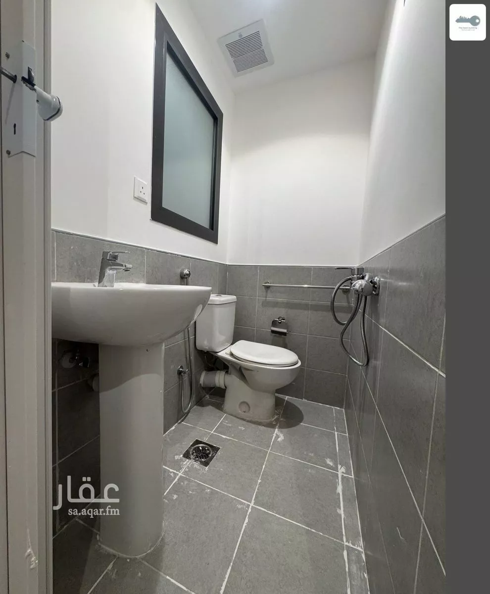 3 bedroom apartment in Al Hamdaniyah, Jeddah 18