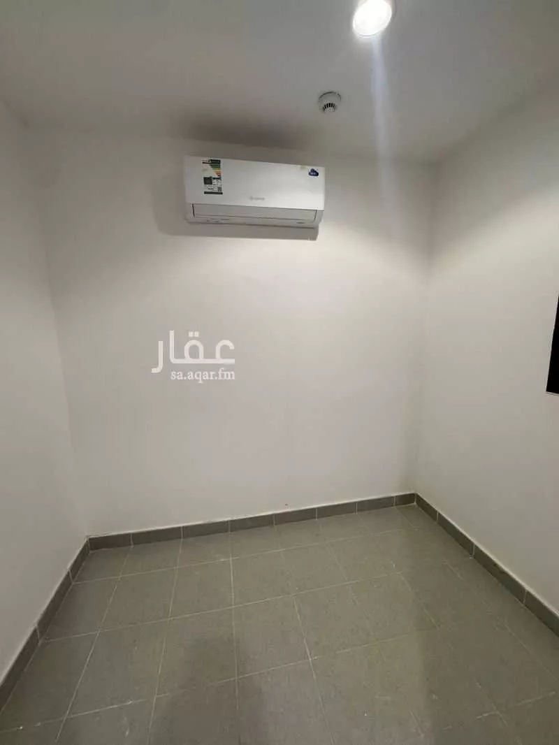 4 bedroom apartment in Al Hamdaniyah, Jeddah 13