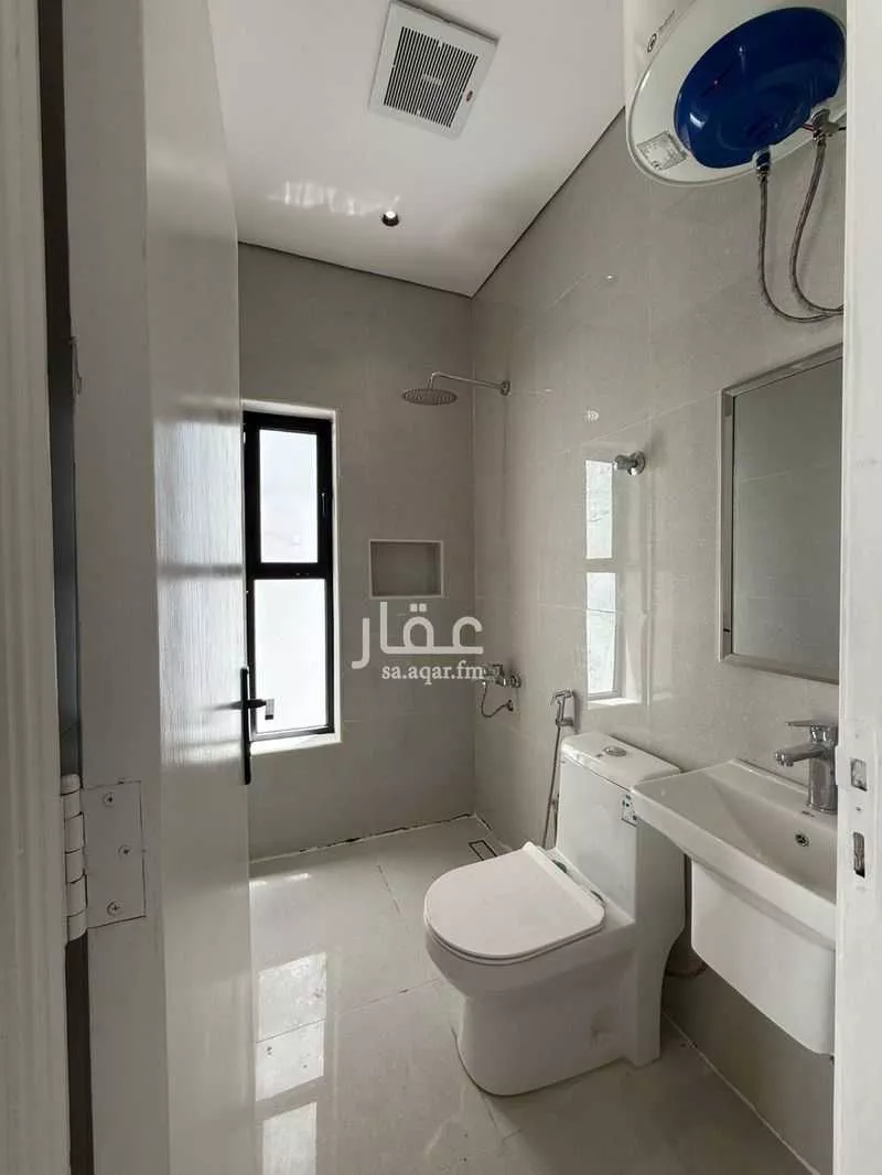 عمارة 300 م² في منفوحة الجديدة 5