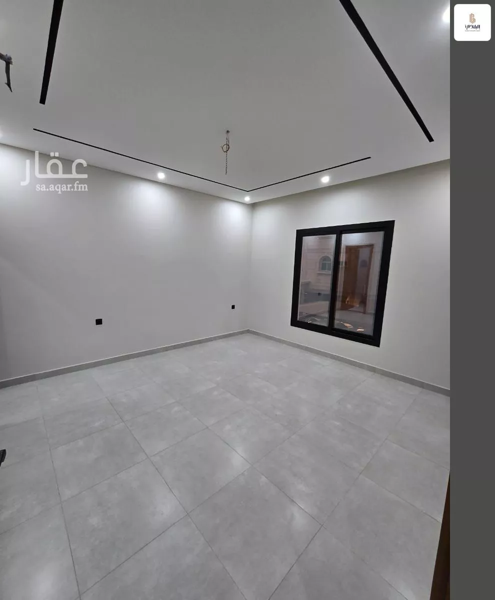 4 bedroom apartment in Al Safa 5
