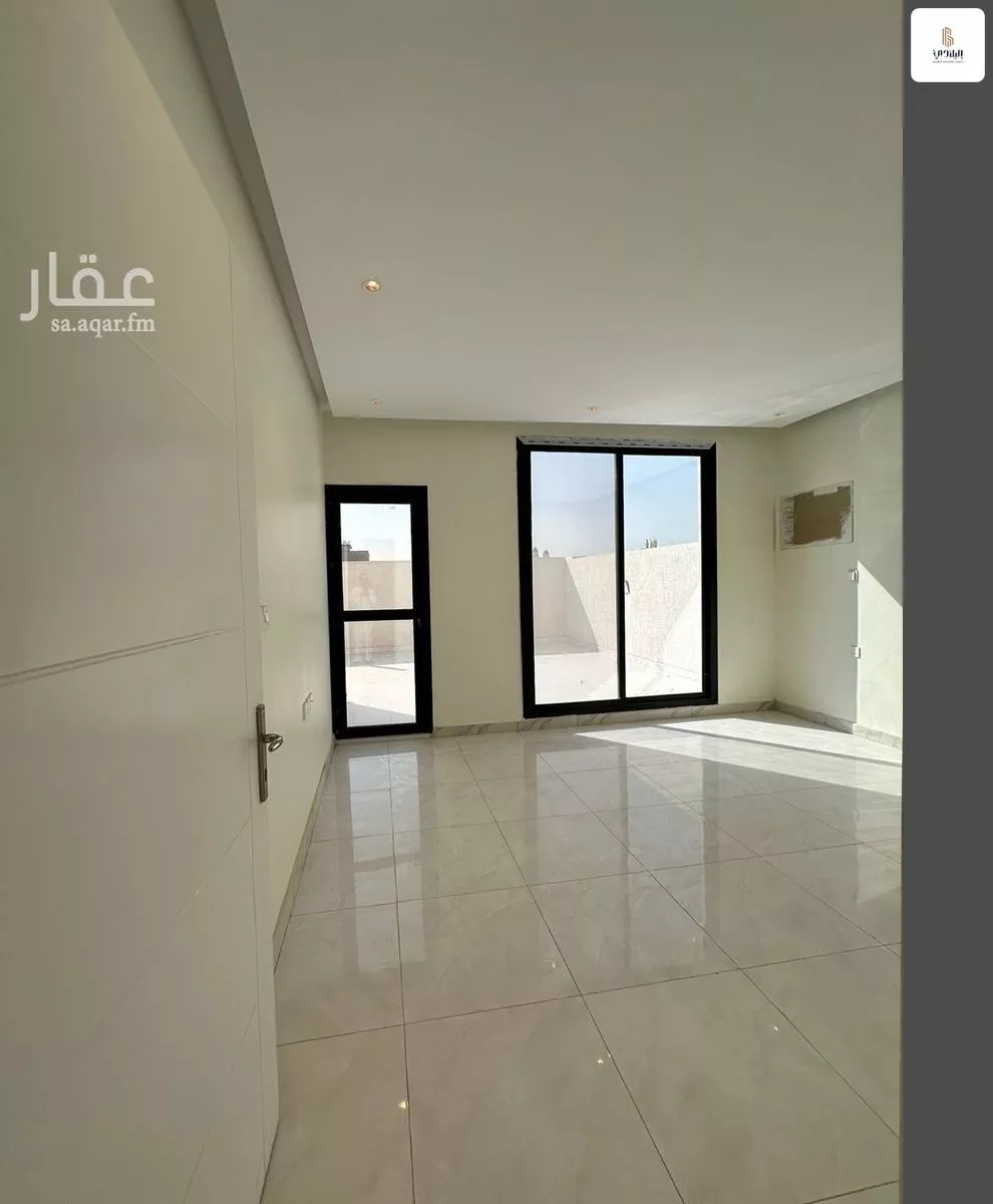 شقة 5 غرف في الصفا 3