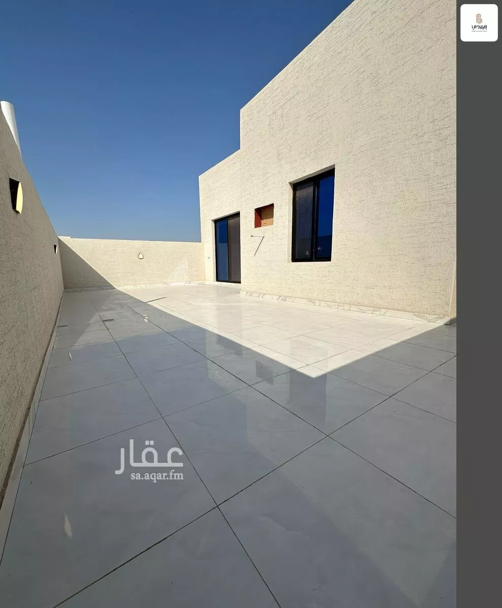 شقة 5 غرف في الصفا 2